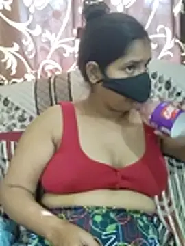 Stripchat Live Sex Cam of IND_COUPLE1