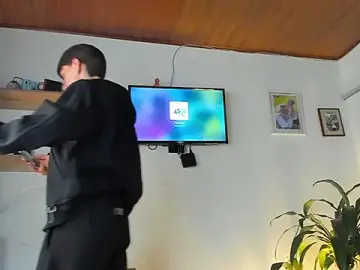 Stripchat Live Sex of manucute_23_