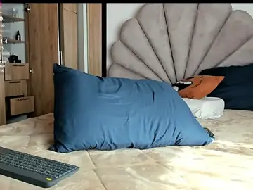 Stripchat Live Porn of manucute_23_