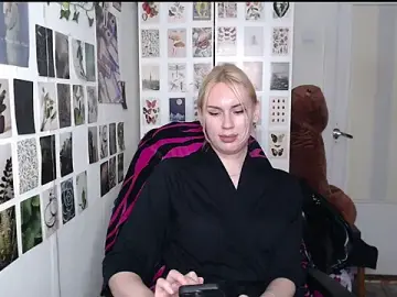 Stripchat Watch Live Sex Cams of CapriScorpion