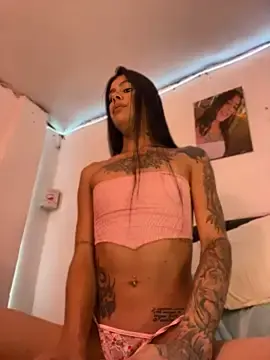 Stripchat Nude Webcam of daniigarcia
