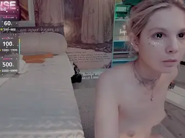 Stripchat Sex Cam of Careful_i_bite