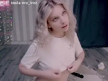 Stripchat Adult Webcams of Careful_i_bite