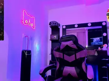 Stripchat Free Porn Cam of miss_kitty
