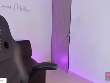 Stripchat Live Porn of sharonmiller_2_