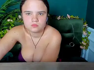 Stripchat Sex Cam of AdeleCruz