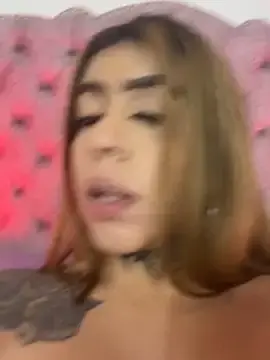 Stripchat Live Sex Cam of TRIOGOALS3