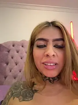 Stripchat Free Porn Cam of TRIOGOALS3