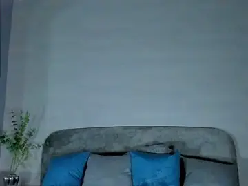 Stripchat Live Sex Cam of Ian_Castillo_