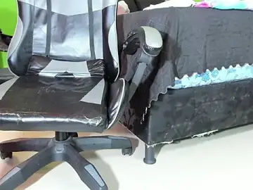 Stripchat Watch Live Sex Cams of Arian_Pervert