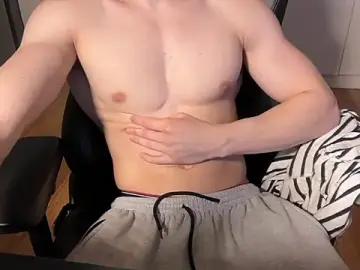 Stripchat Live Sex Cam of SasukeUhchiaa