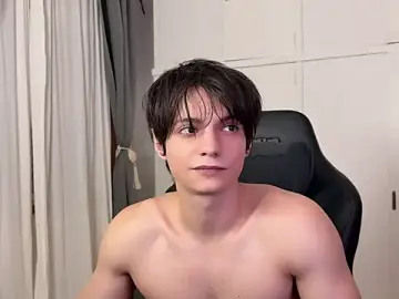 Stripchat Nude Webcam of SasukeUhchiaa