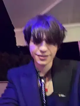 Stripchat Free Porn Cam of SasukeUhchiaa