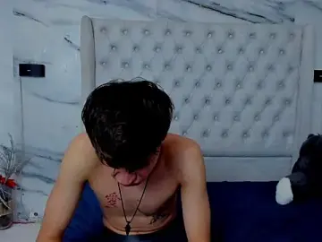 Stripchat Adult Webcams of Ari_and_Storm