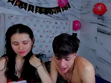 Stripchat Free Porn Cam of Ari_and_Storm