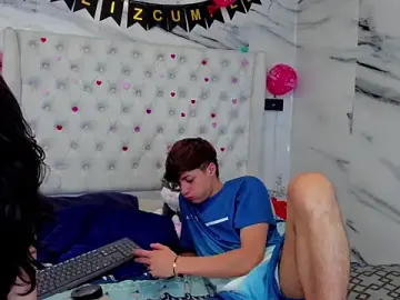 Stripchat Nude Webcam of Ari_and_Storm