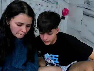 Stripchat Adult Webcams of Ari_and_Storm