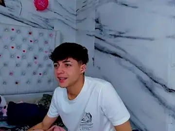 Stripchat Sex Chat of Ari_and_Storm