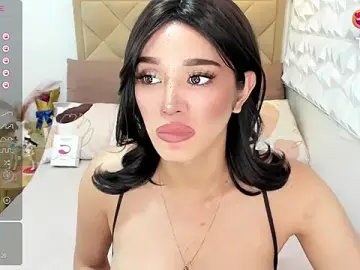 Stripchat Watch Live Sex Cams of TsHeartXxx