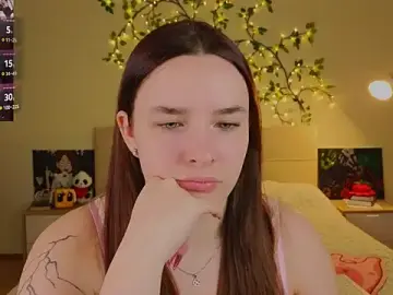 Stripchat Live Sex of Iwi_wi_wi