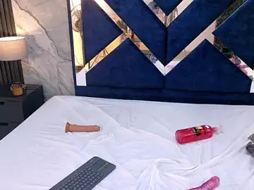 Stripchat Best Webcam of KarinaSimonz