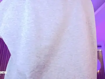 Stripchat Adult Webcams of Lucy_Smith2