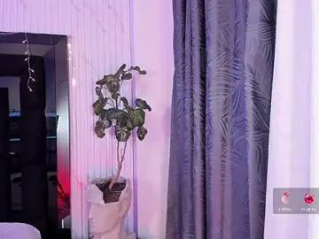 Stripchat Live Sex of ailynBlaze