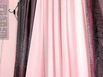 Stripchat Nude Webcam of ailynBlaze