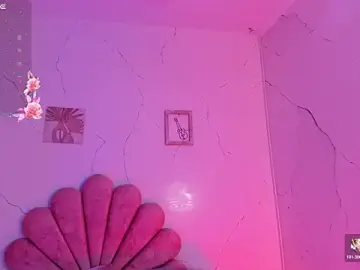 Stripchat Free Porn Cam of ailynBlaze