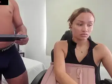 Stripchat Best Webcam of AnnieAndStefan