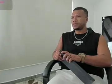 Stripchat Live Porn of AnnieAndStefan