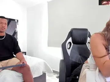 Stripchat Best live sex cam show of AnnieAndStefan