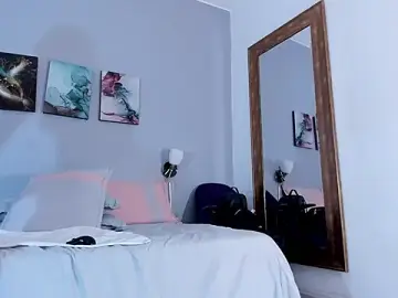 Stripchat Adult Webcam of Estrella_Duran