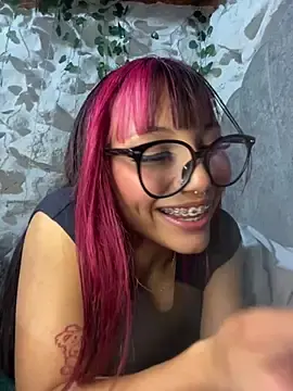 Stripchat Best Webcam of Maddy_w