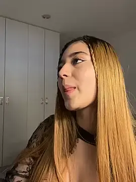 Stripchat Watch Live Sex Cams of Im_mave