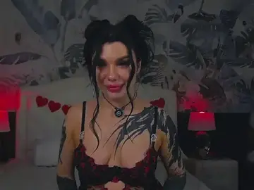 Stripchat Live Sex Cam of MaeveMoon