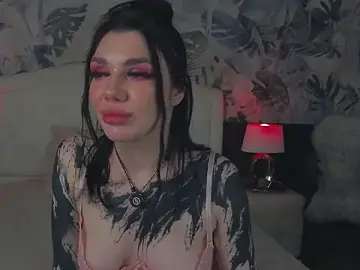 Stripchat Free Porn Cam of MaeveMoon