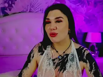 Stripchat Adult Webcam of MaeveMoon