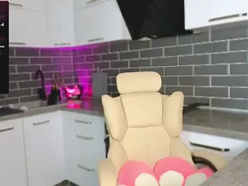 Stripchat Best live sex cam show of ShaiyaMinn3