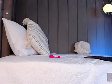 Stripchat Best live sex cam show of Elise_Diamond