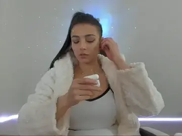 Stripchat Sex Cam of Krisztina_O