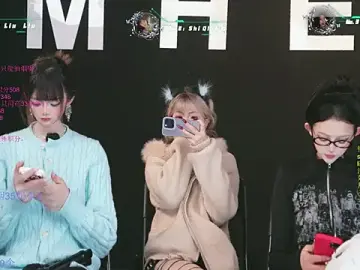 Stripchat Watch Live Sex Cams of MHe-002