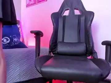 Stripchat Watch Live Sex Cams of Caeli_Thalyana