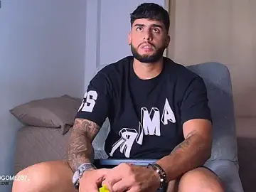 Stripchat Best live sex cam show of Colt_Perci