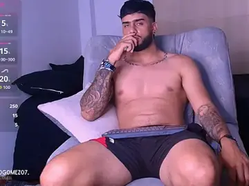 Stripchat Live Porn of Colt_Perci